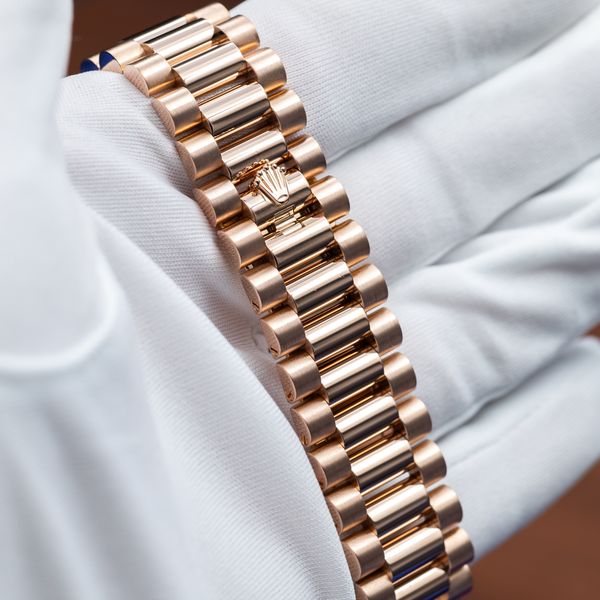 Rolex Day-Date 40 228235